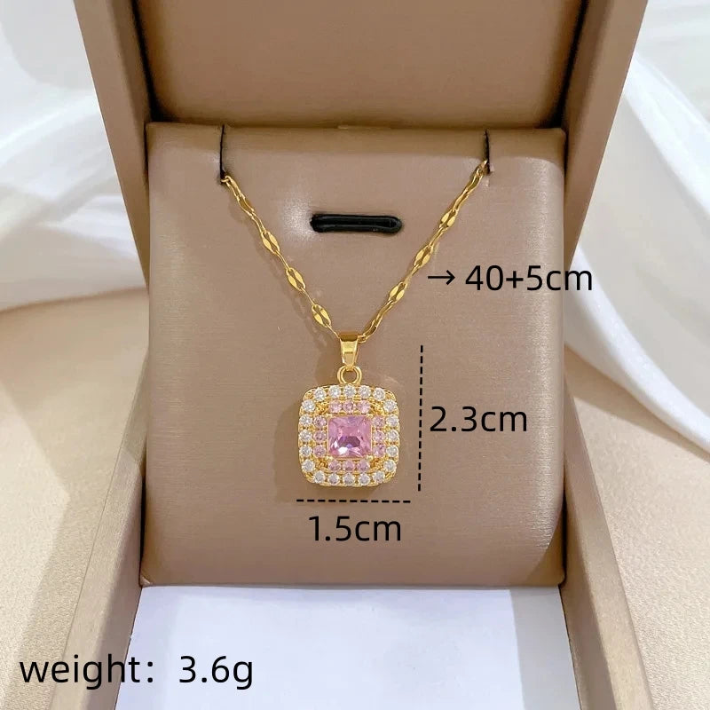 Gold-Plated Geometric Square Pendant Necklace for Women Pendant Necklace Nixie XL2606-392