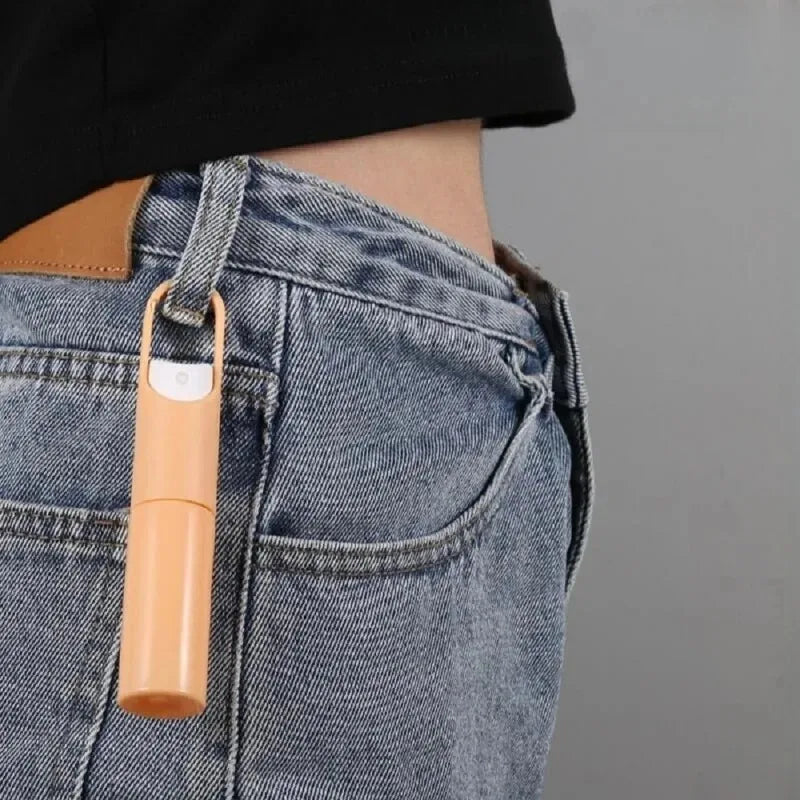 20ml Mini Refillable Travel Spray Bottle with Hook | Nixie