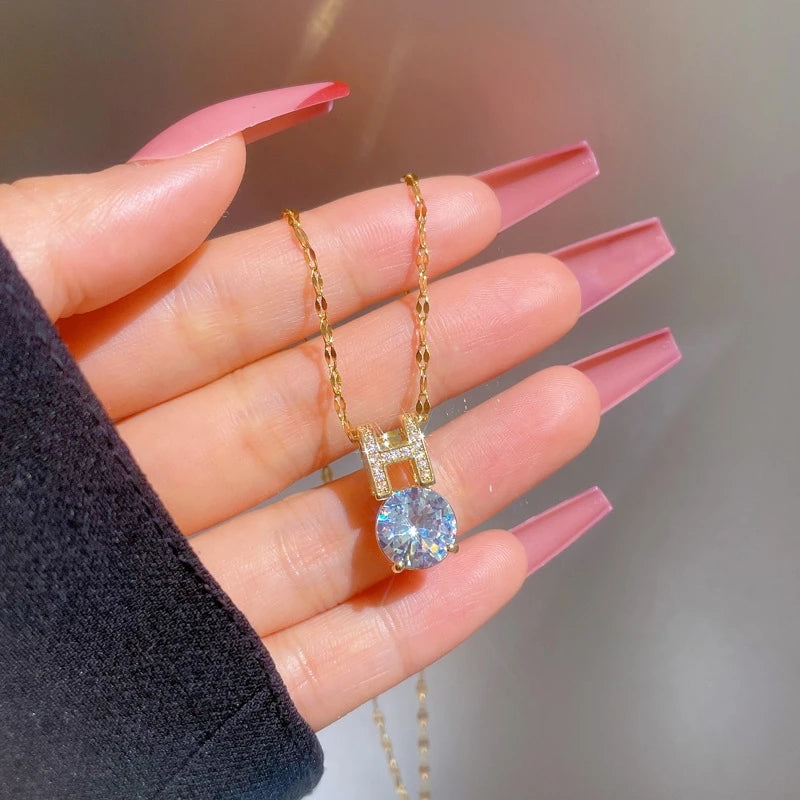 Women's Gold Zircon Pendant Necklace – Stainless Steel Chain Pendant Necklace Nixie