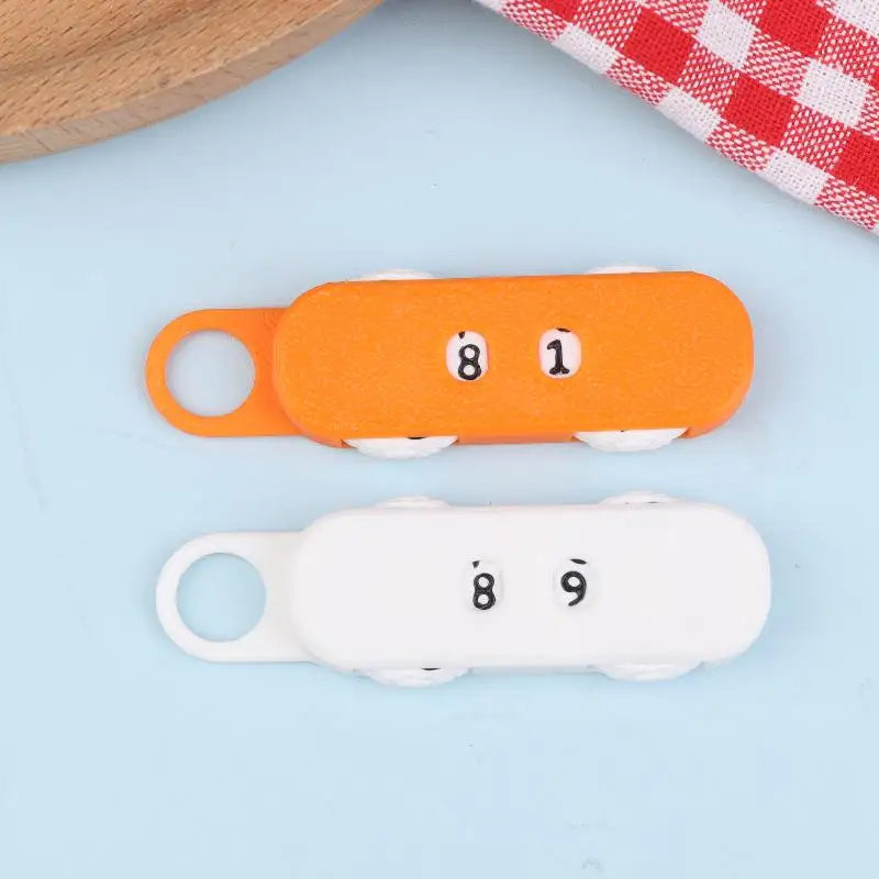 Knitting Stitch Counter with Ergonomic Plastic Needles Knitting Stitch Counter Nixie