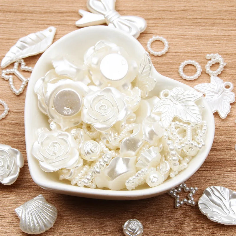 Mixed Acrylic Beads 20g – Hearts Leaves Flowers DIY Jewelry DIY Jewelry Beads Nixie WHITE random mixing