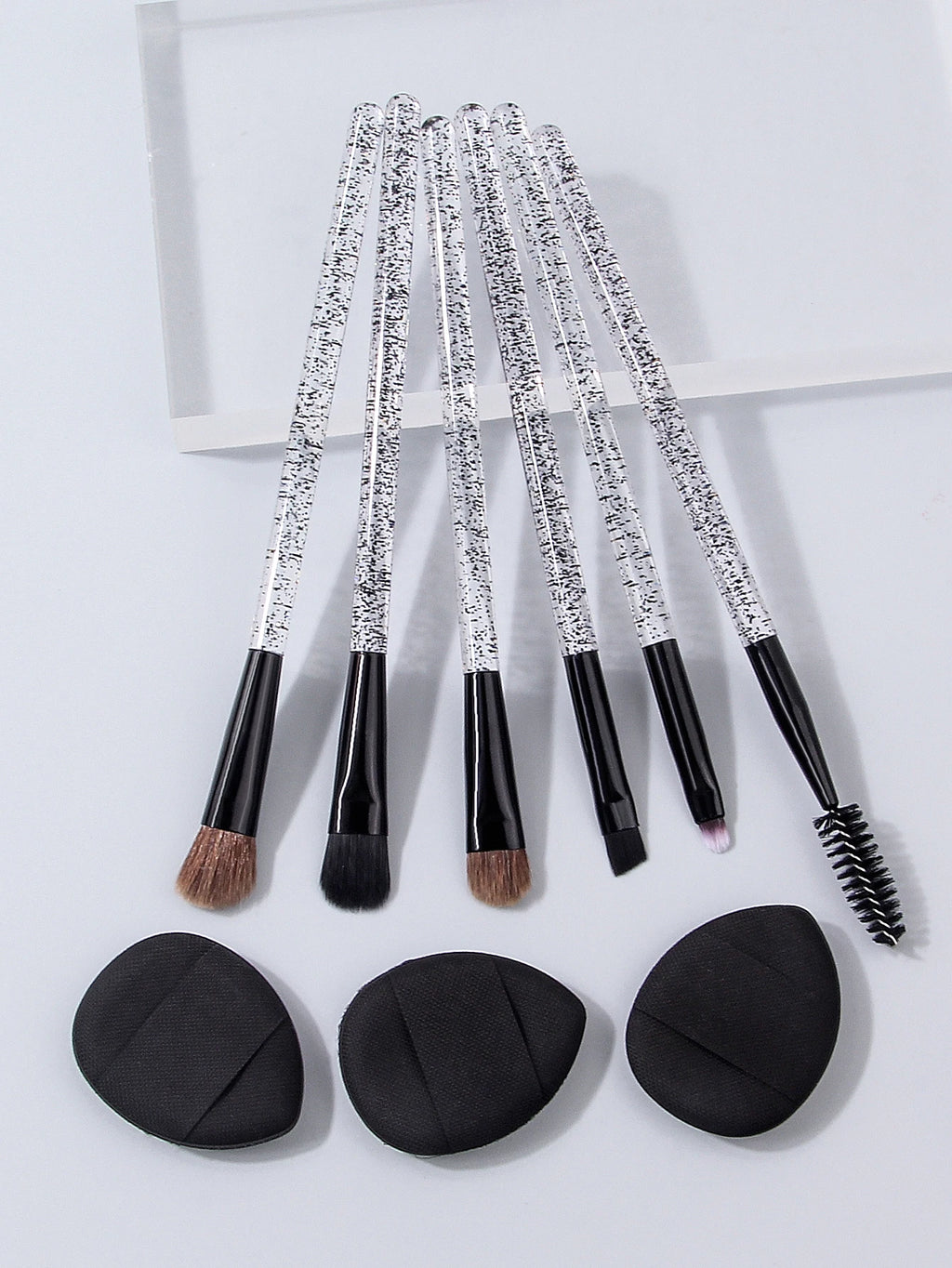 9-Piece Makeup Brush Set – Eye, Contour & Concealer Brushes Makeup Brush Set Nixie