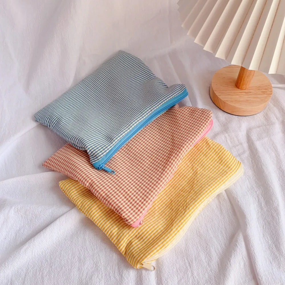 Plaid Travel Makeup Bag Large Capacity Zipper Cosmetic Pouch Cosmetic Travel Bag Nixie