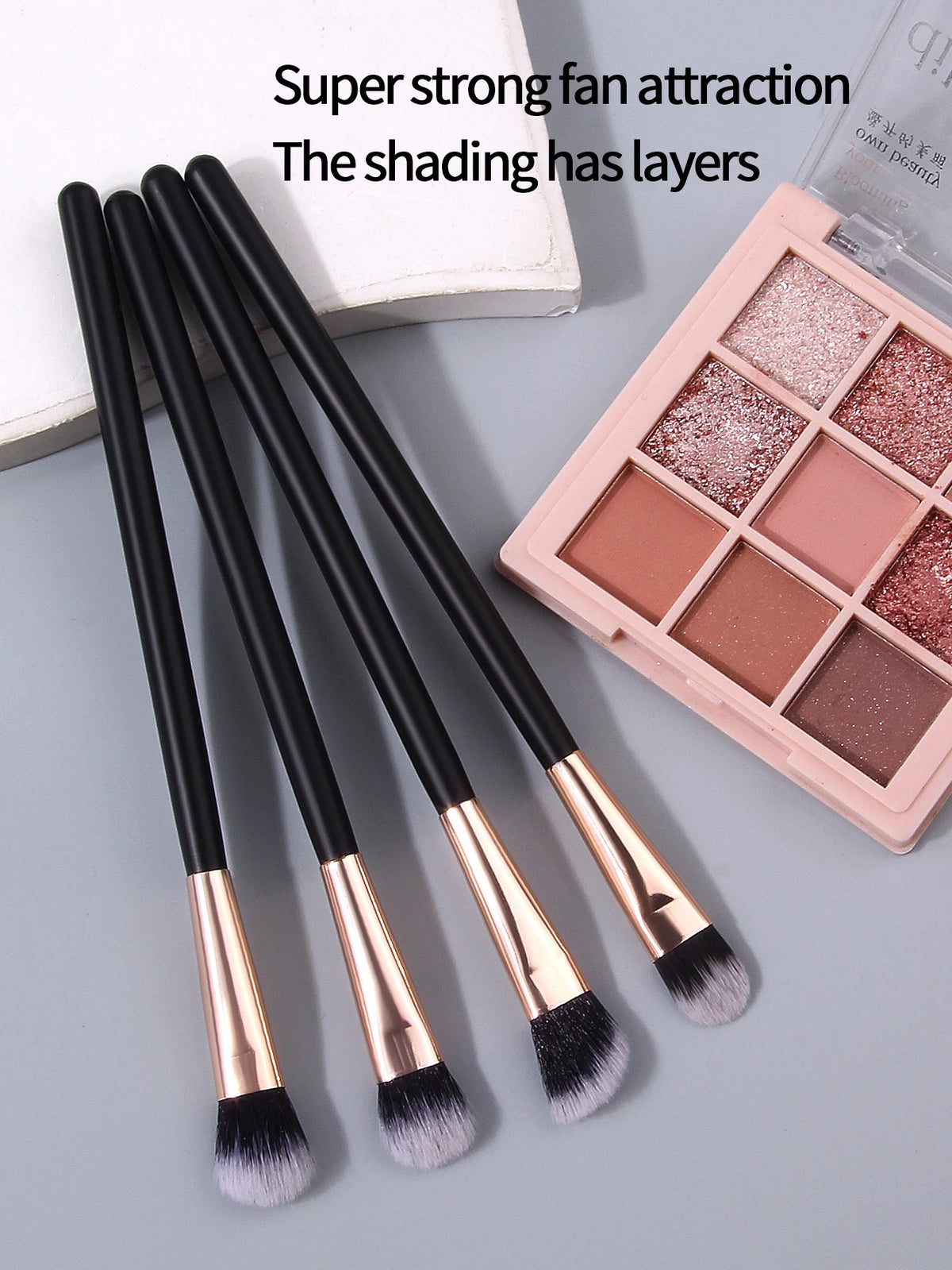 4-Piece Eyeshadow Brush Set | Black Gold Wood Handle Makeup Eyeshadow Brush Set Nixie