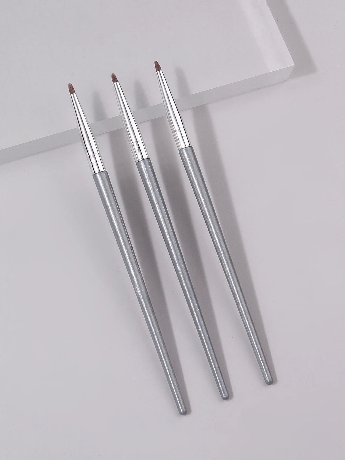 Fine Point Lip & Eyeliner Brush Set – 3pc Precision Makeup Makeup Brush Set Nixie