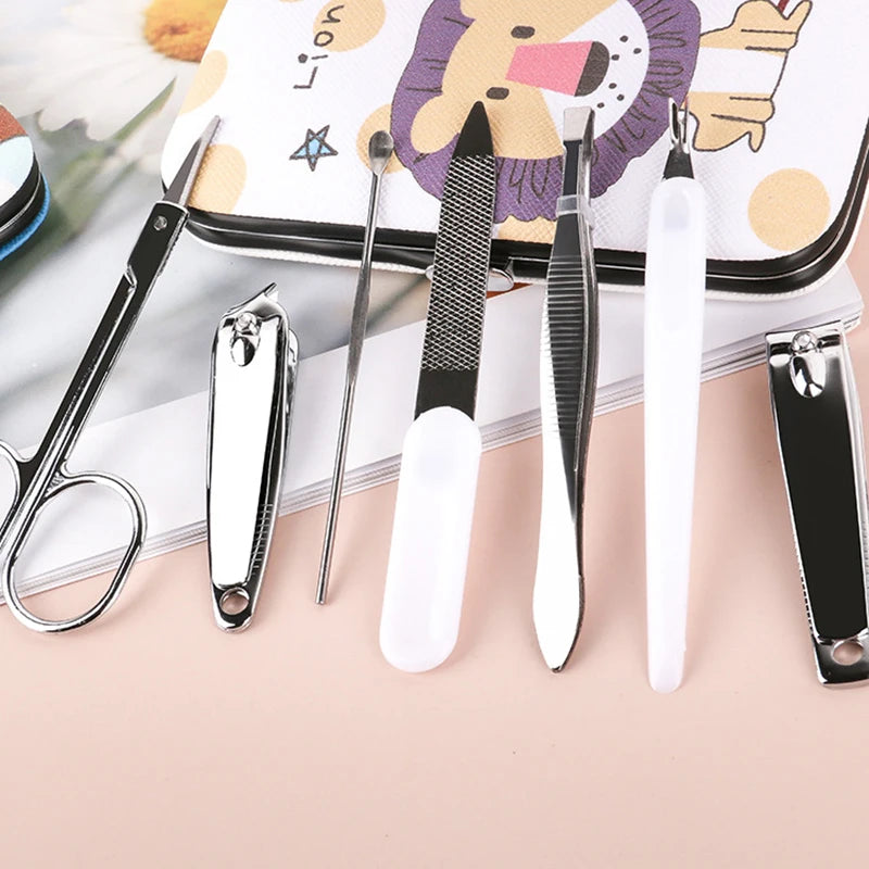 7-Piece Manicure Set with Cartoon Storage Box | Nail Care Kit Manicure Tool Set Nixie
