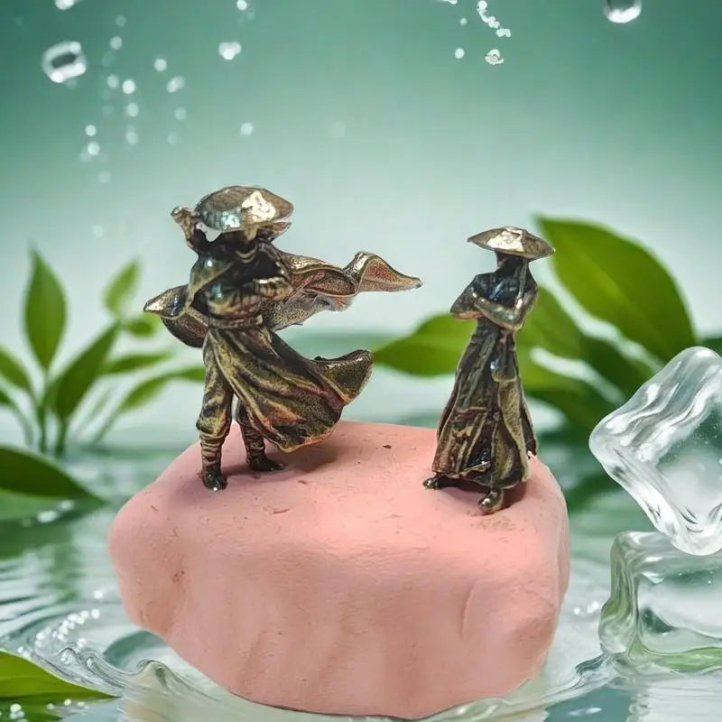 Vintage Iron Mini Figurine Tea Table Ornament | Chinese Folk Art Mini Decorative Figurine Nixie
