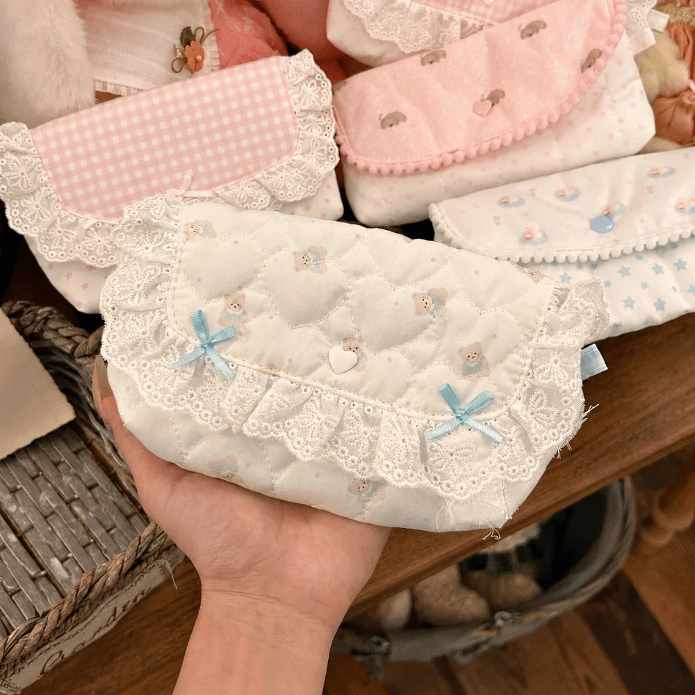 Kawaii Lace Ruffle Flip Pencil Case – Cute Cartoon Pen Bag Pencil Case Nixie