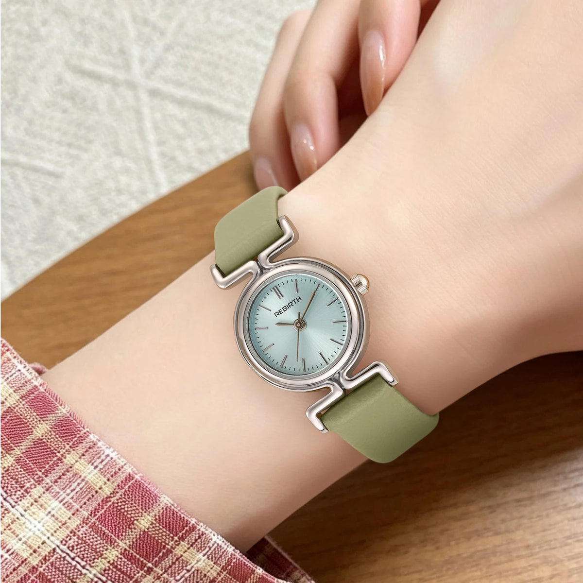 REBIRTH Gold Quartz Watch – Leather Band, Water-Resistant Quartz Wrist Watch Nixie