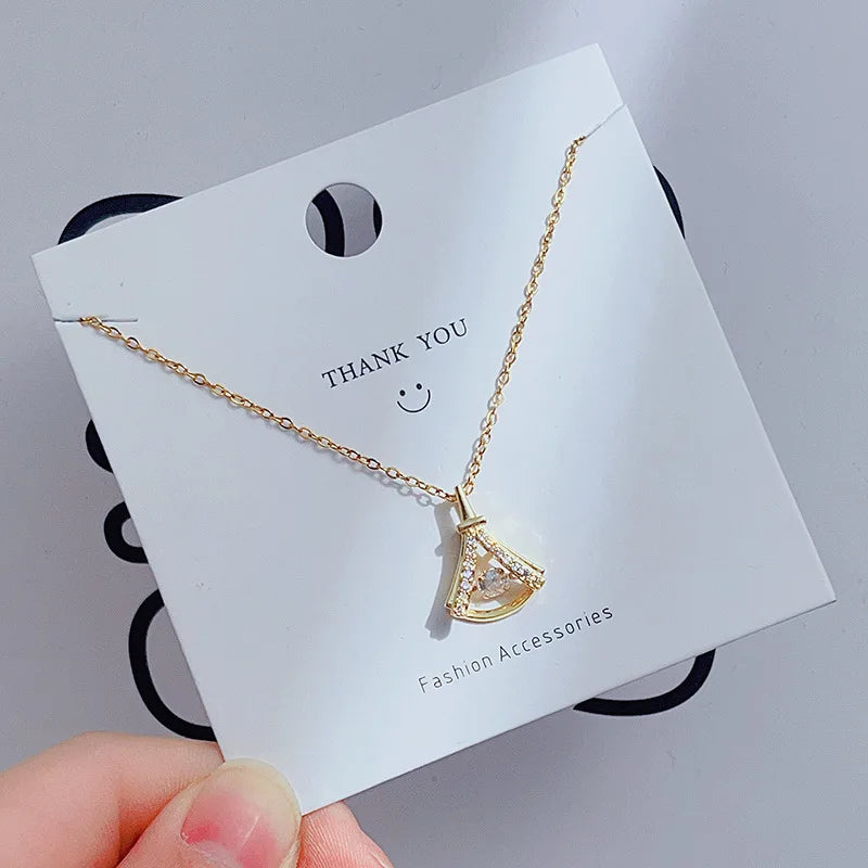 Four-Leaf Clover Pendant Necklace | Gold Clavicle Chain Pendant Necklace Nixie XL1576-01