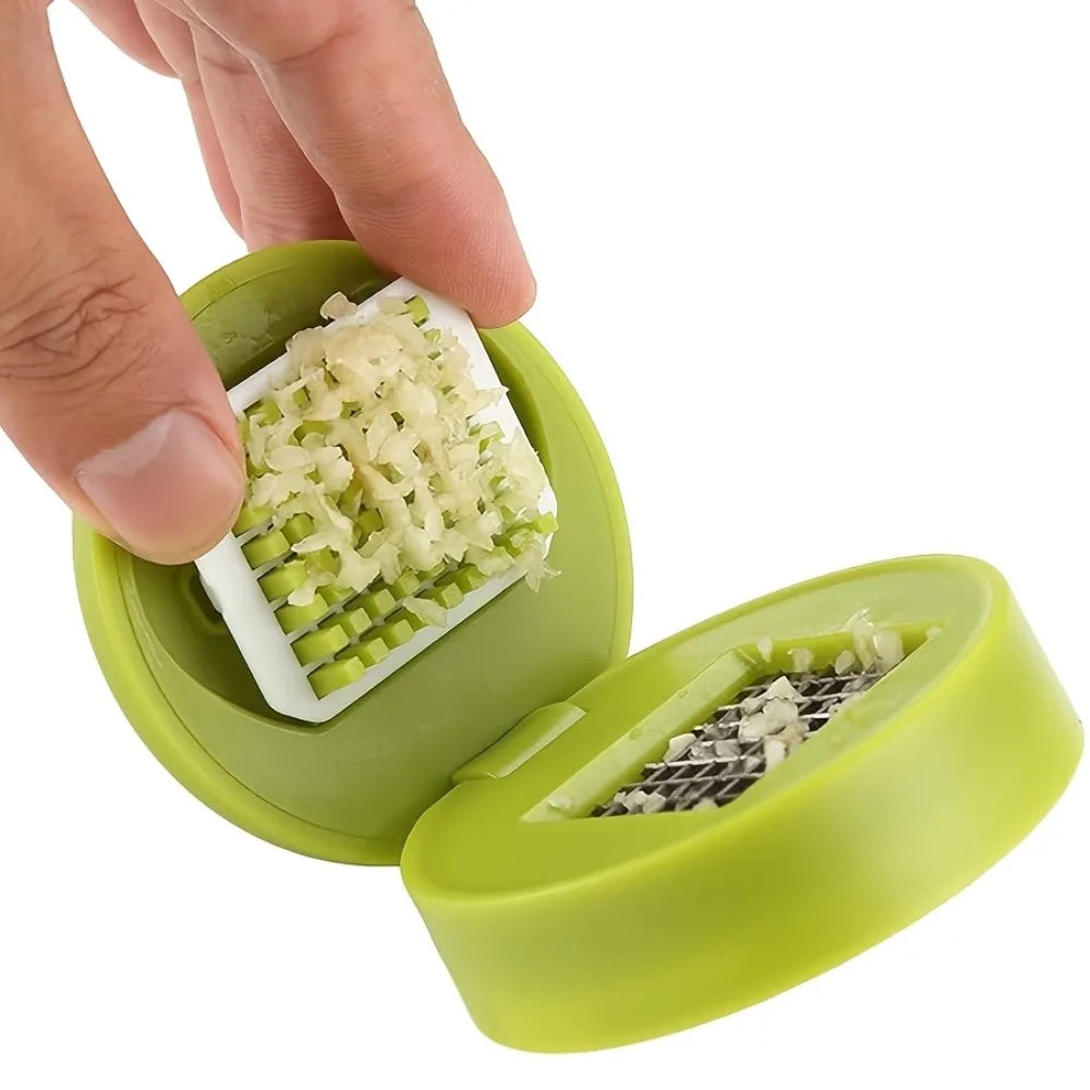 Mini Manual Garlic Chopper Handheld Food Mincer & Onion Dicer Garlic Chopper Nixie