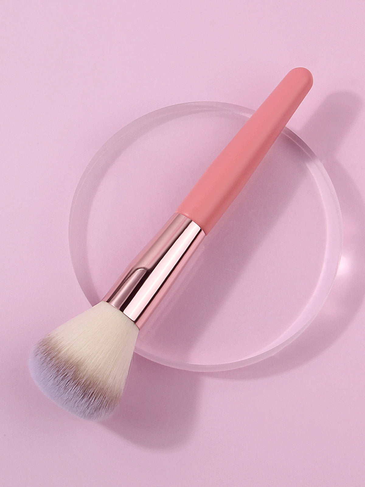 Pink Wooden Handle Makeup Brush – Blush, Contour & Highlighter Makeup Brush Nixie