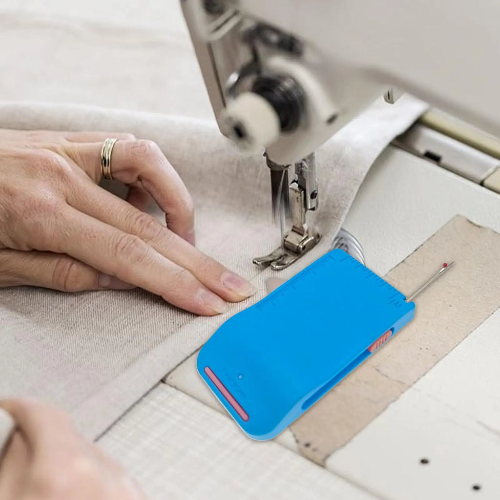 Magnetic Seam Guide with Built-In Seam Ripper & Scale | Sewing