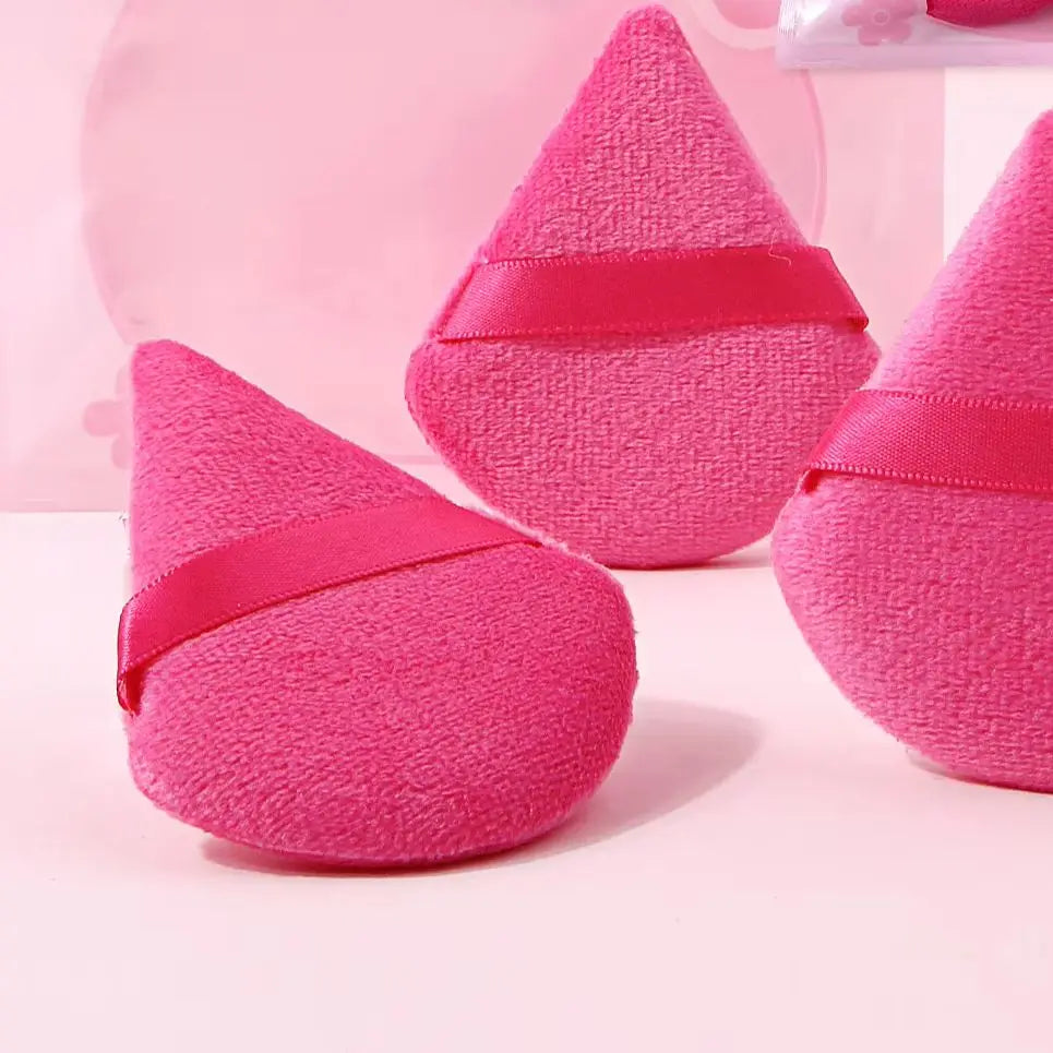 3-Pack Triangle Velvet Powder Puffs – Reusable Mini Makeup Sponge