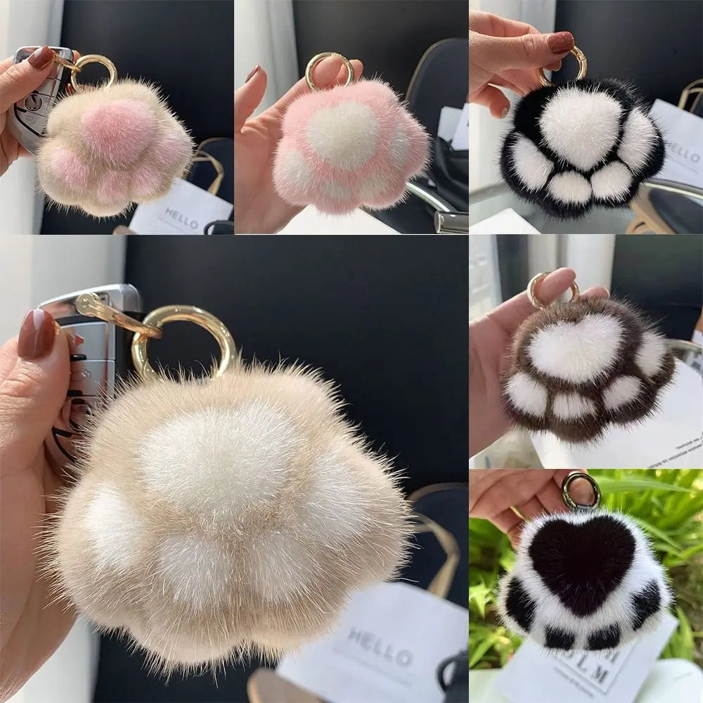 Kawaii Cat Paw Plush Keychain – Fluffy Faux Fur Key Ring Plush Keychain Nixie