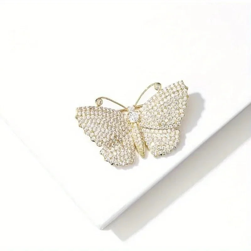Butterfly Brooch Pin for Women – Light Yellow Gold Fashion Jewelry Fashion Brooch Pin Nixie