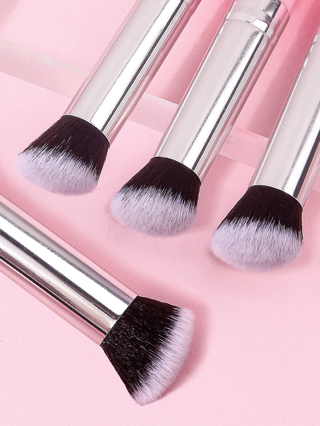 Round Head Blush, Concealer & Highlighter Brush Set of 3 Makeup Brush Set Nixie