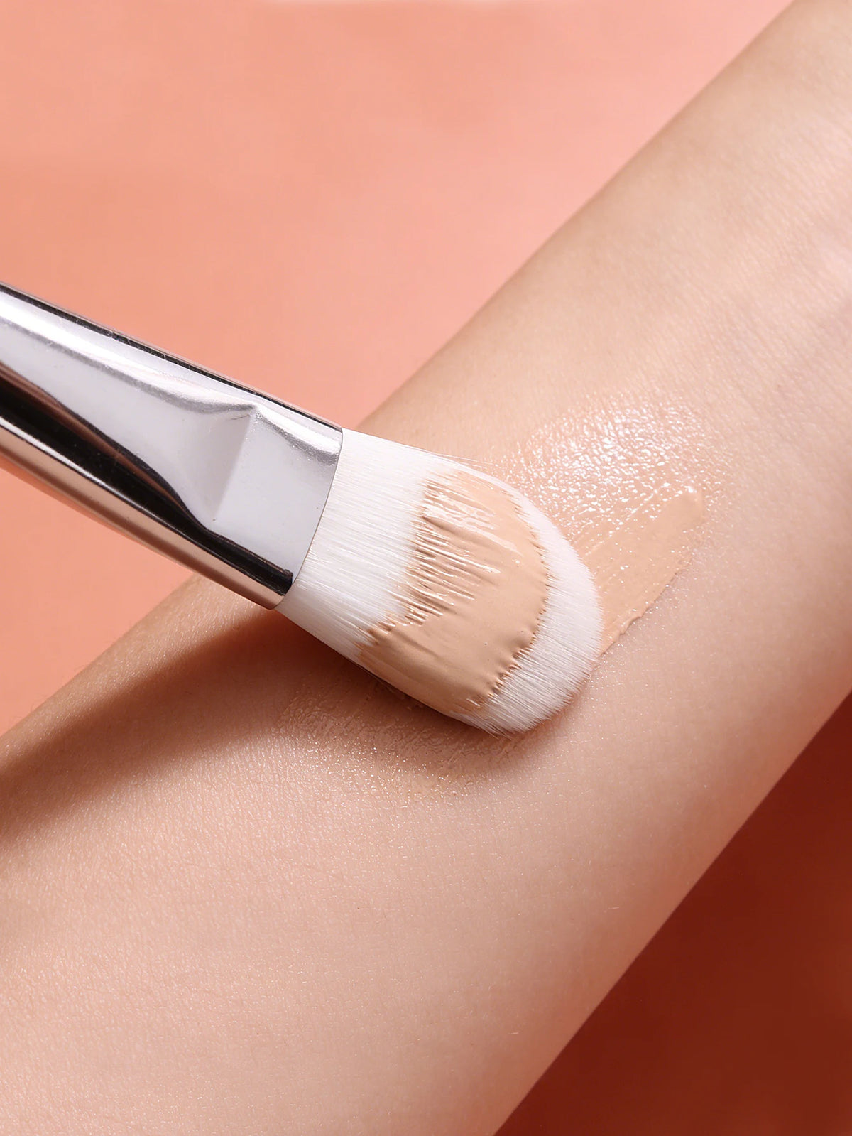 2PCS Soft Bristle Foundation Brushes – Streak-Free Face Brush Set Makeup Brush Set Nixie