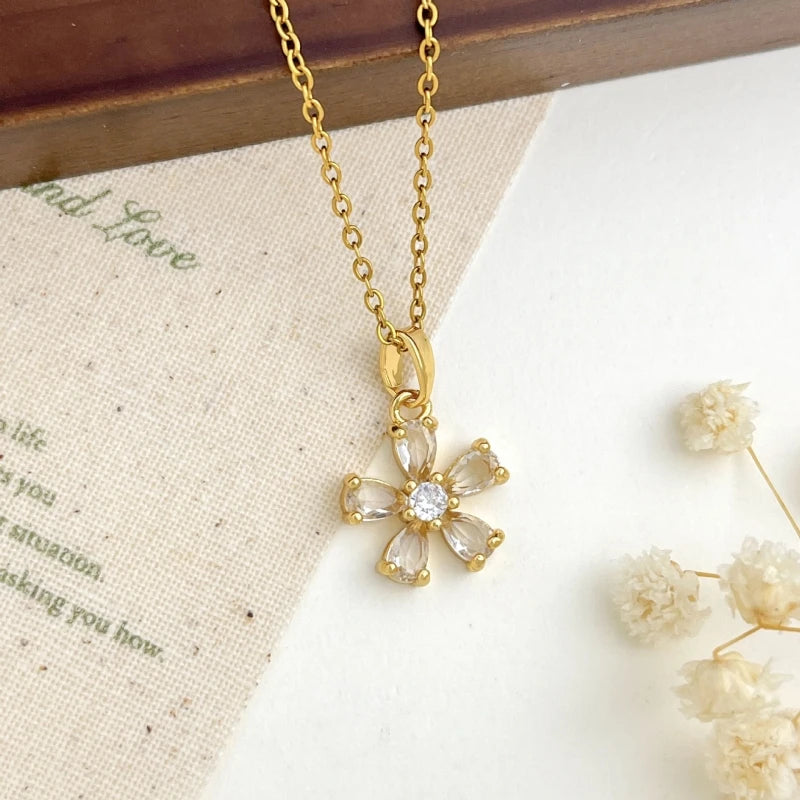 Heart Flower Copper Pendant Necklace – Stainless Steel Chain Pendant Necklace Nixie