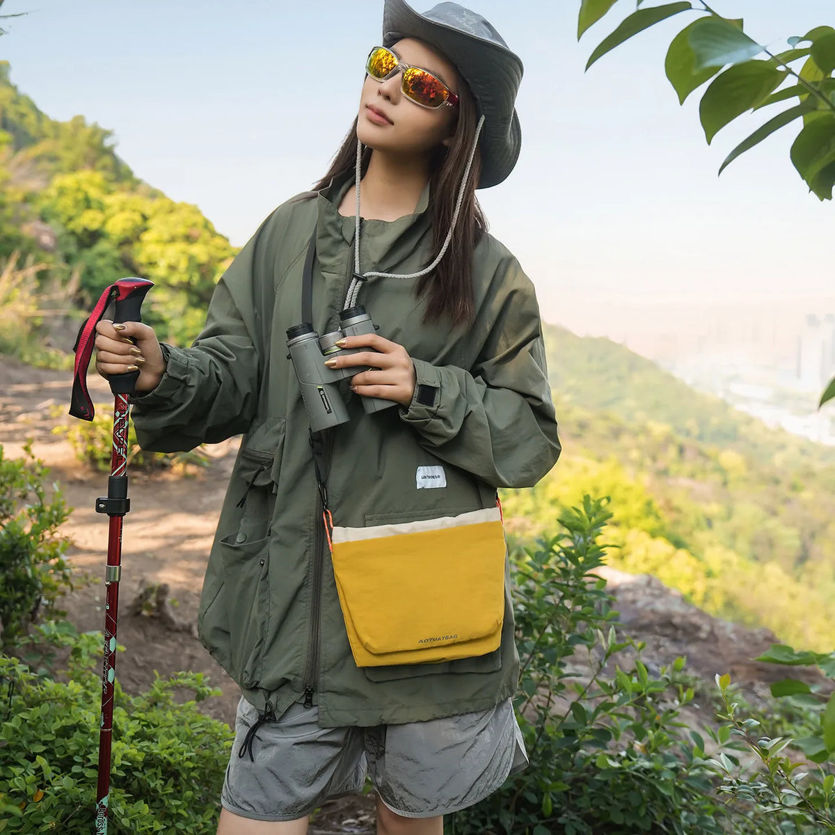 Men's Color-Block Crossbody Bag – Lightweight Hiking Shoulder Bag Crossbody Shoulder Bag Nixie Yellow