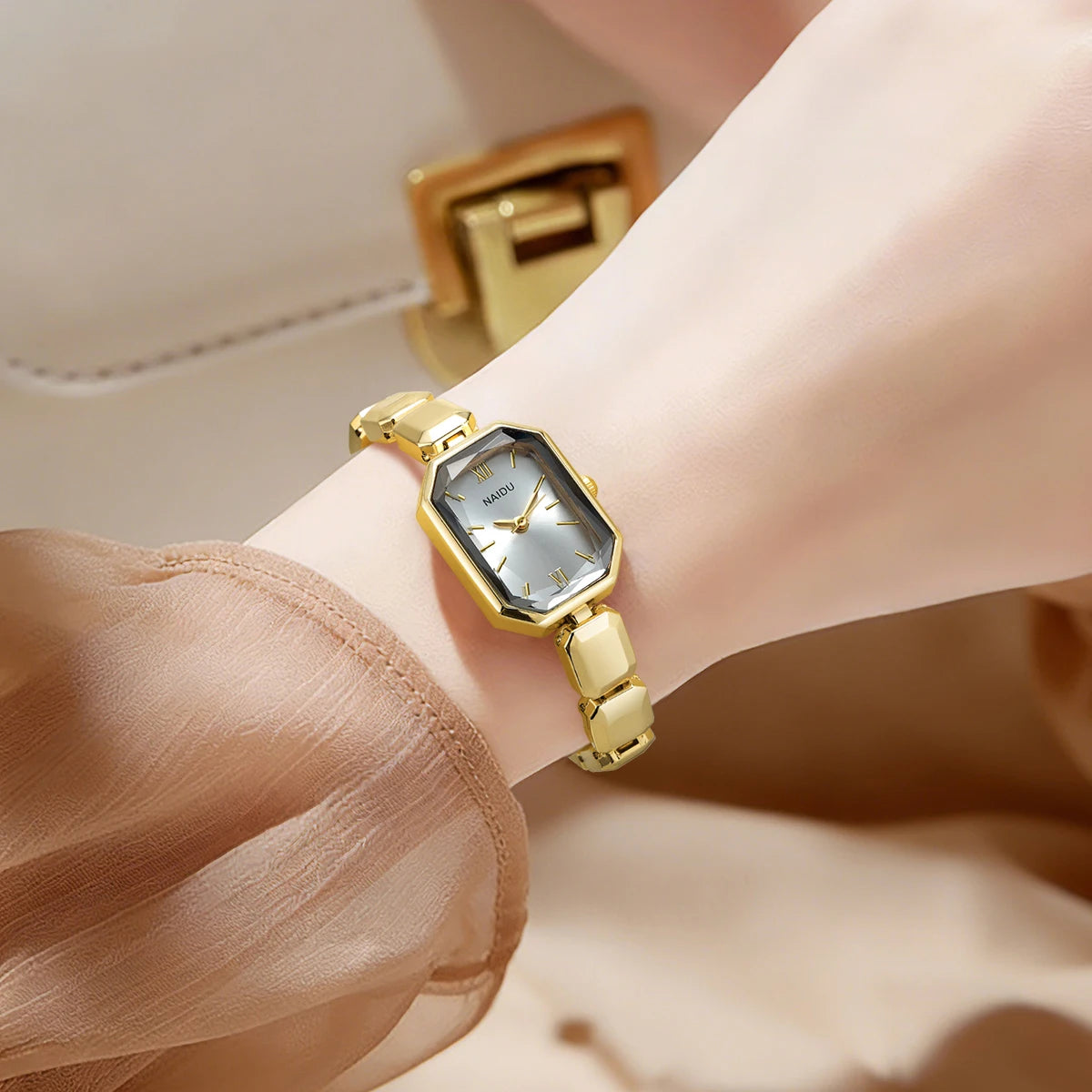 Gold Casual Quartz Watch – Stainless Steel Band | Naidu Fashion Quartz Watch Nixie