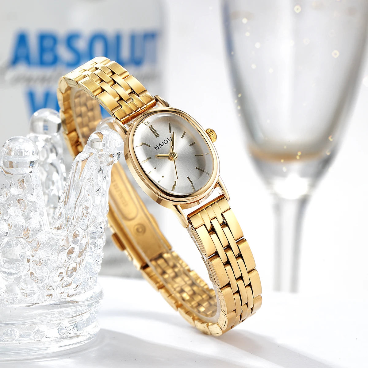 Naidu Artistic Quartz Fashion Watch – Numberless Dial Fashion Quartz Watch Nixie