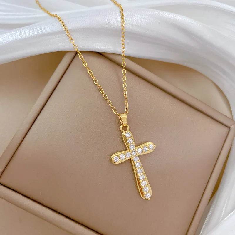 Women's Gold Cross Pendant Necklace – Stainless Steel & Zircon Cross Pendant Necklace Nixie