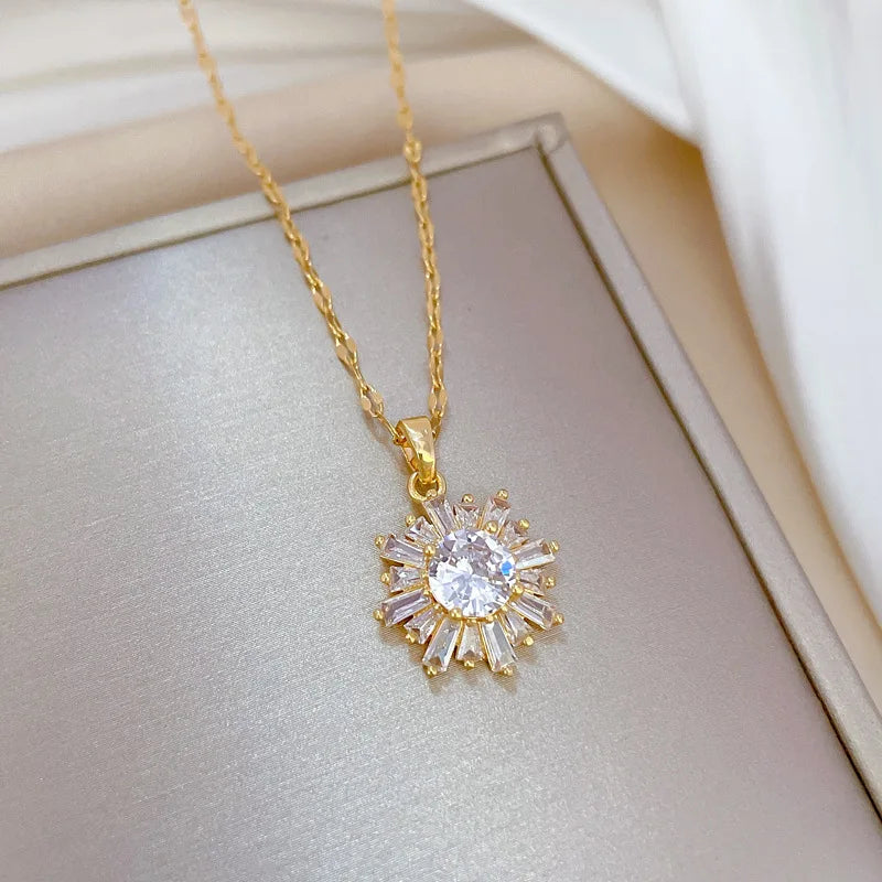 Geometric Snowflake Pendant Necklace – Gold Clavicle Chain Pendant Necklace Nixie