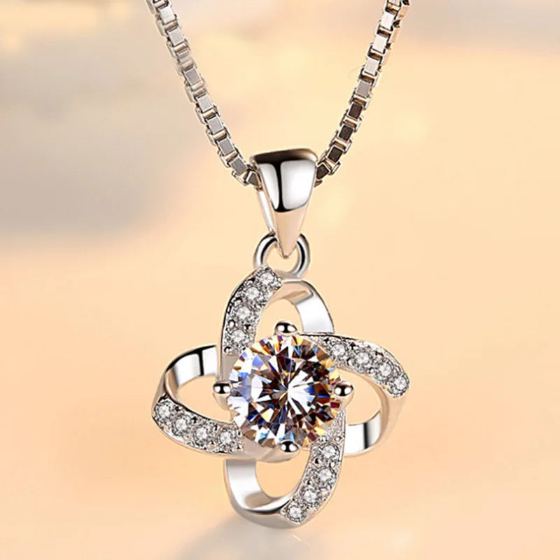 Four Leaf Clover Diamond Pendant Necklace – Silver-Plated