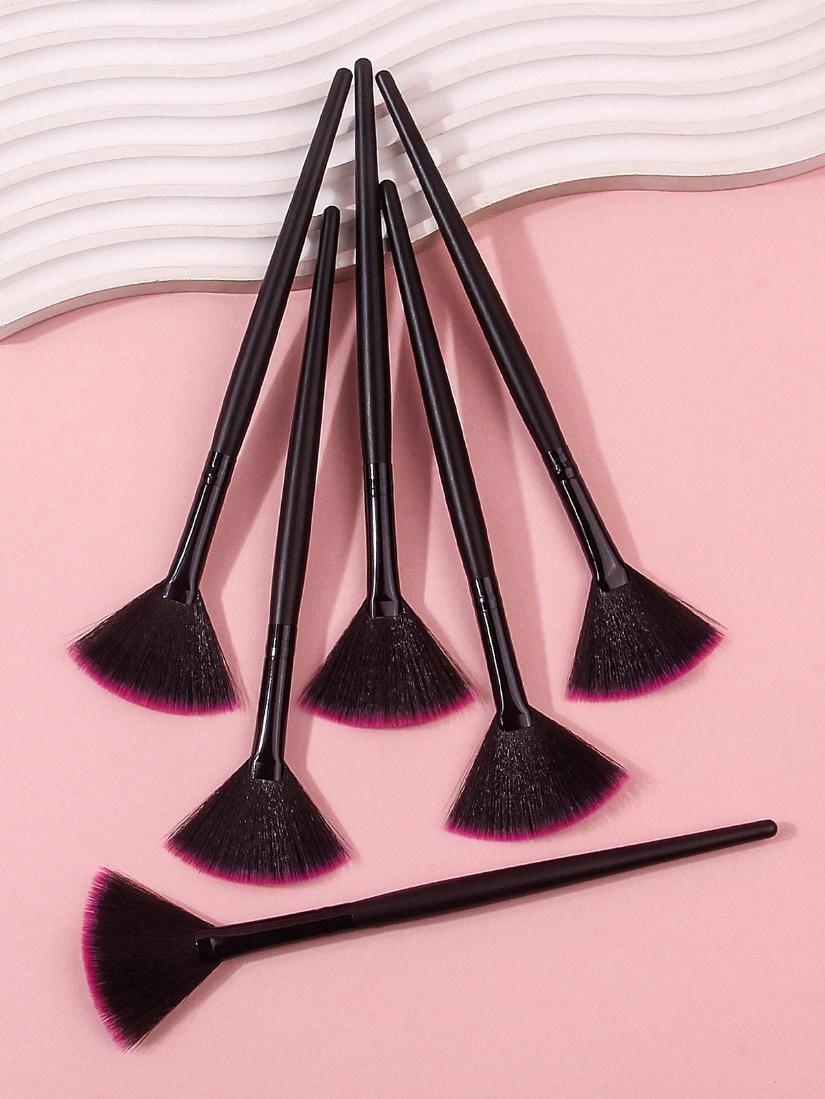 Fan Shape Foundation & Facial Mask Makeup Brushes – 1/3/6 PCS Makeup Brush Set Nixie 6pcs