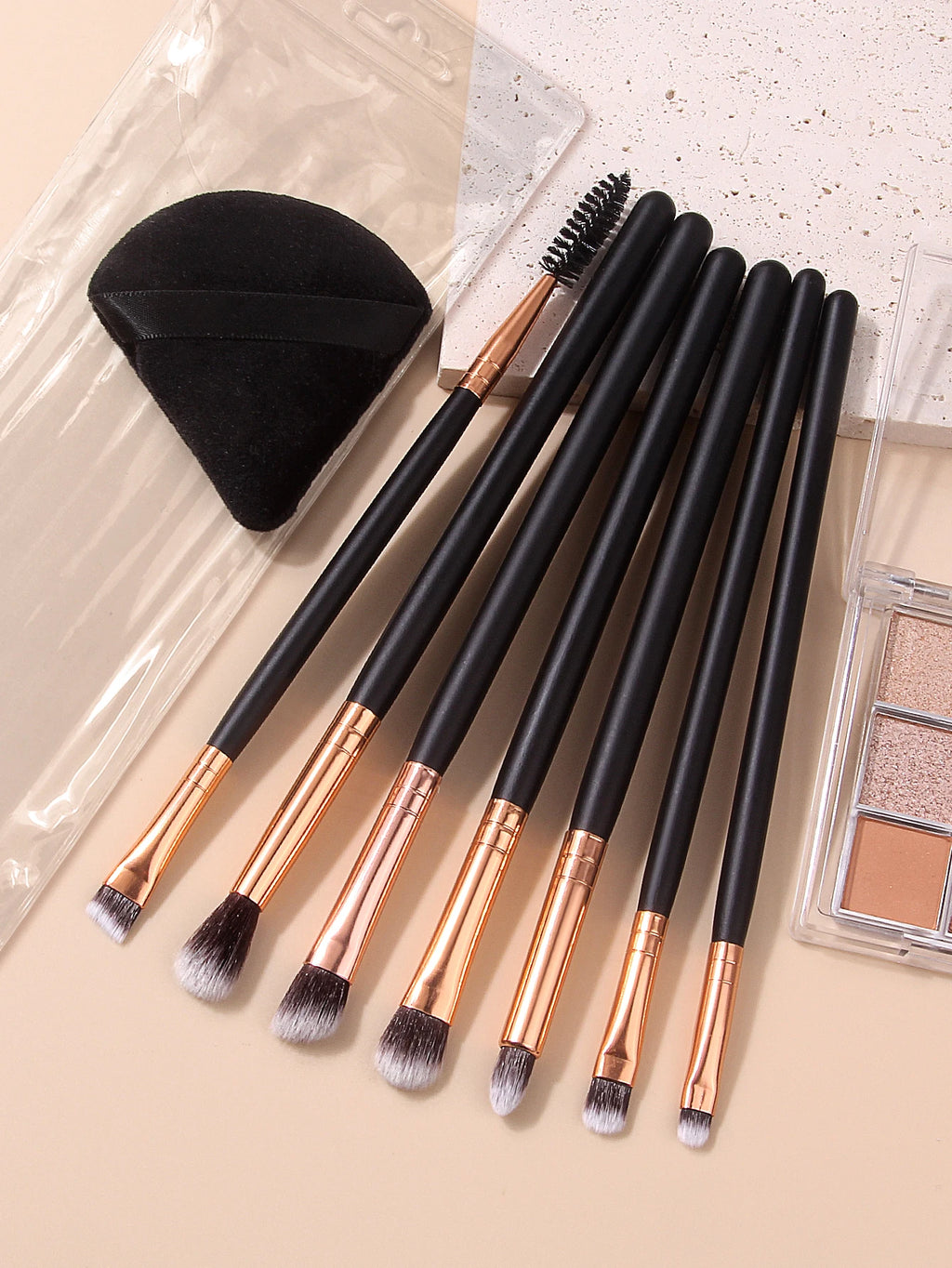 8-Piece Eye Makeup Brush Set with Triangle Powder Puff Eye Makeup Brush Set Nixie