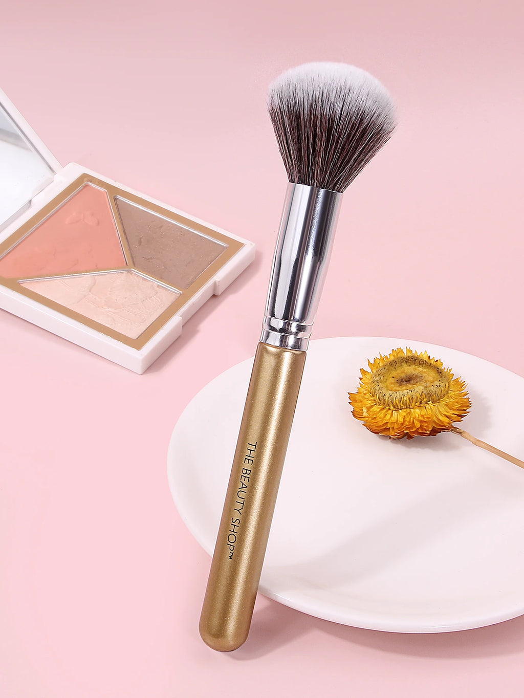 Multi-Purpose Makeup Brush – Blush, Highlight & Contour Makeup Brush Nixie