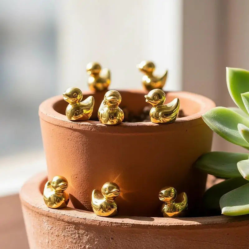 Mini Golden Duck Resin Figurines – Party & Dollhouse Decor Resin Figurine Nixie