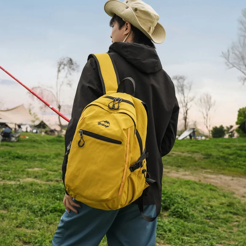 Nixie 20-35L Hiking Backpack – Lightweight Unisex Travel Bag Hiking Backpack Nixie