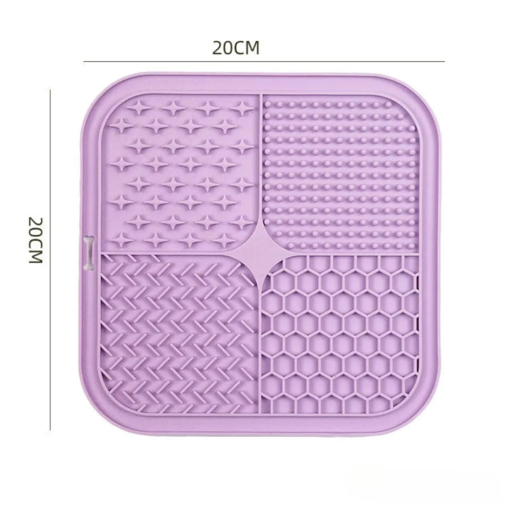 Dog Silicone Licking Mat with Suction Cups – Slow Feeder Pad Slow Feeder Mat Nixie