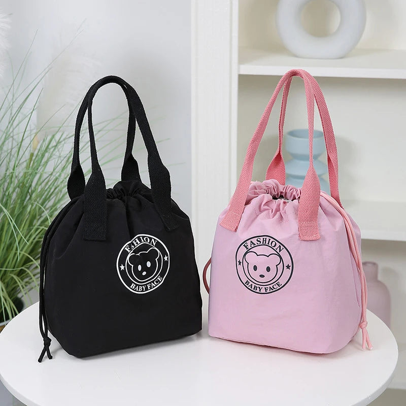 Cute Bear Insulated Lunch Bag – Large Capacity & Waterproof