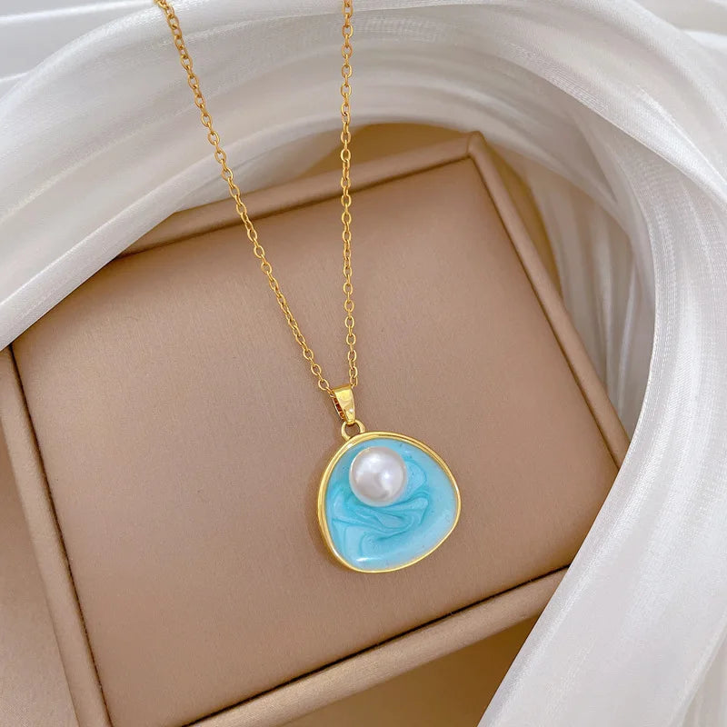 Imitation Pearl Blue Pendant Necklace – Gold-Plated Steel Pendant Necklace Nixie