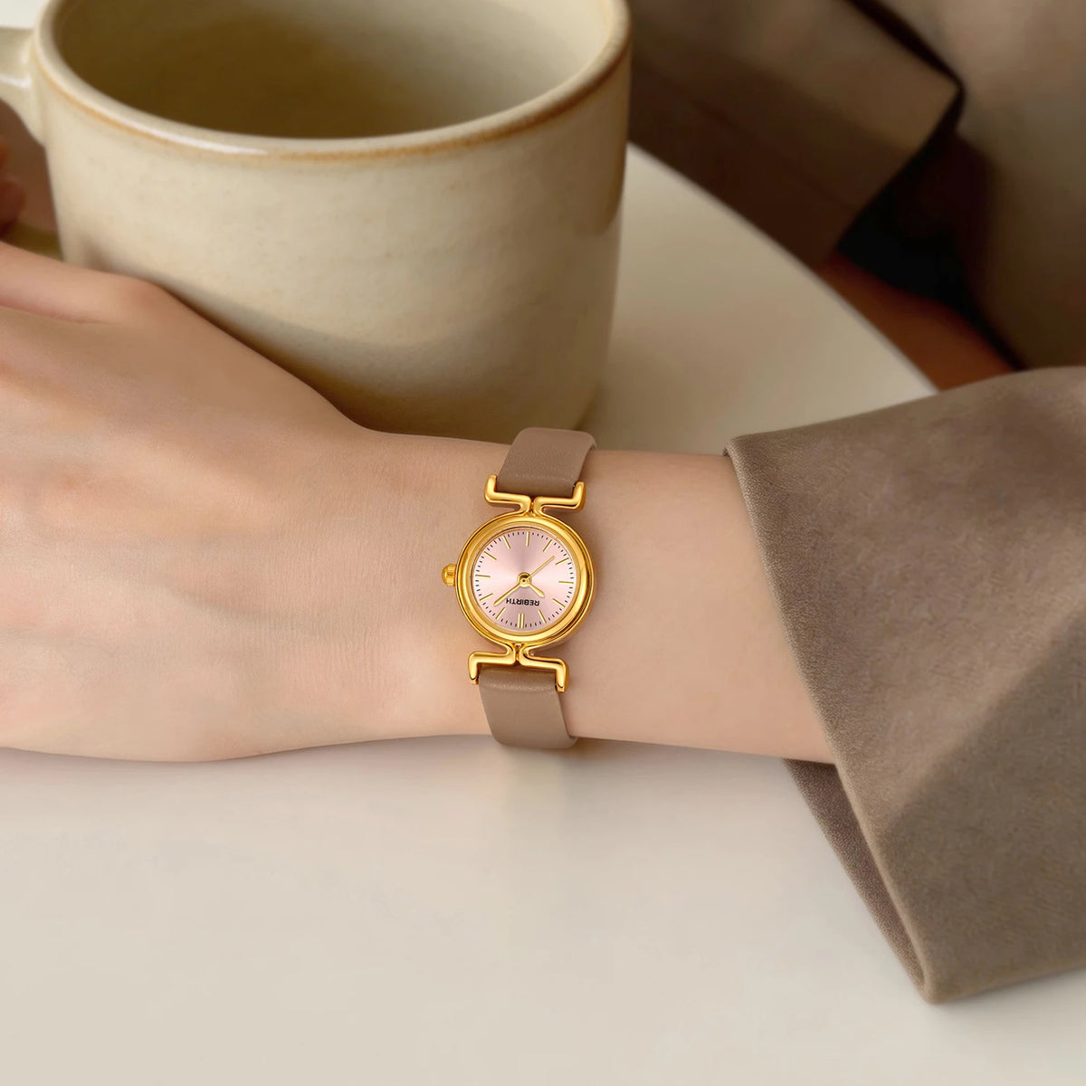 REBIRTH Gold Quartz Watch – Leather Band, Water-Resistant Quartz Wrist Watch Nixie