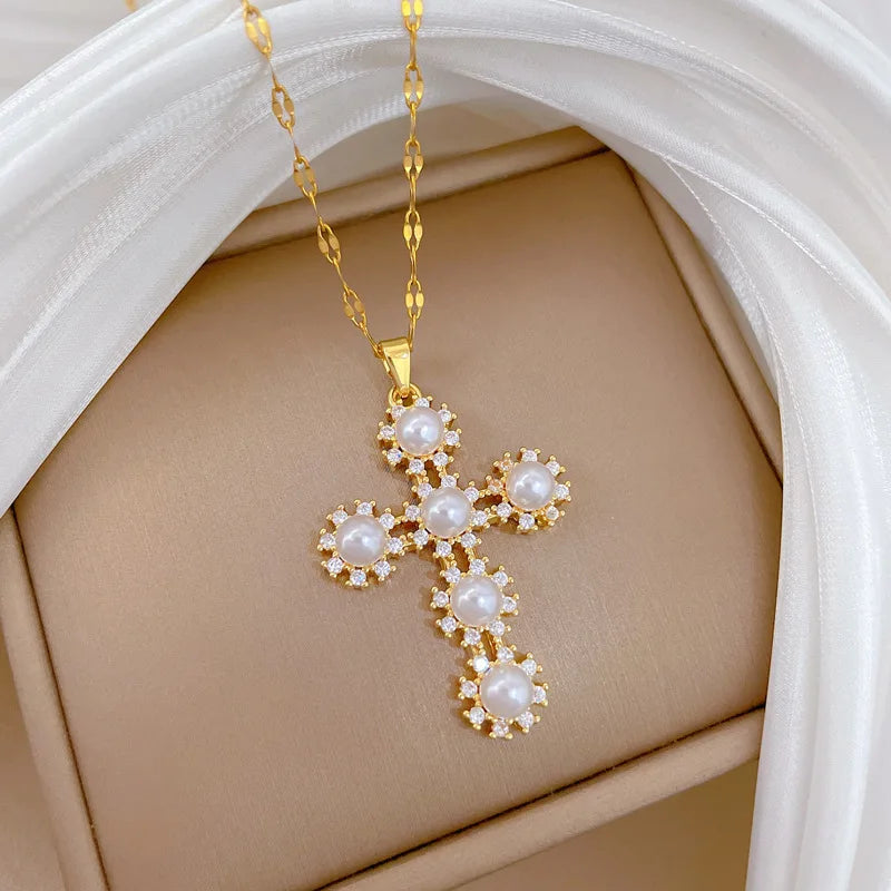 Women's Gold Cross Pendant Necklace – Zircon & Stainless Steel Pendant Necklace Nixie