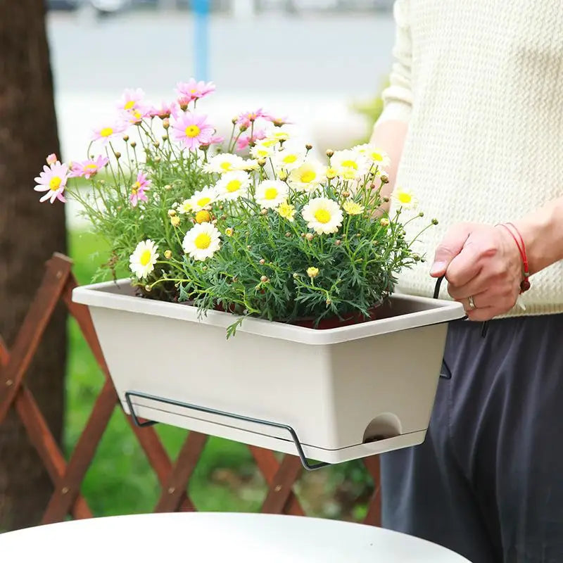 Self-Watering Planter Pot with Drainage Base – Herbs & Veggies Self-Watering Planter Nixie