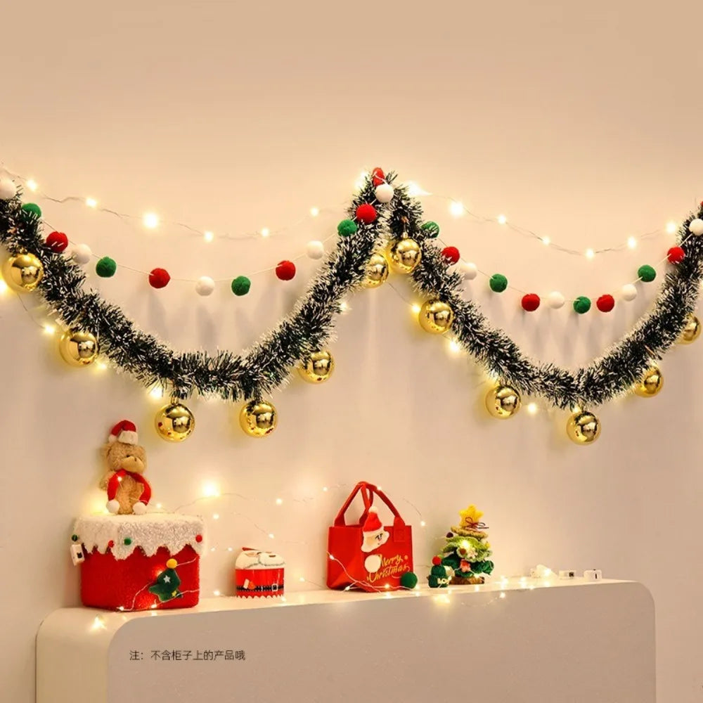 DIY Felt Christmas Banner Set with Lights & Pom-Poms Christmas Banner Set Nixie Style 5