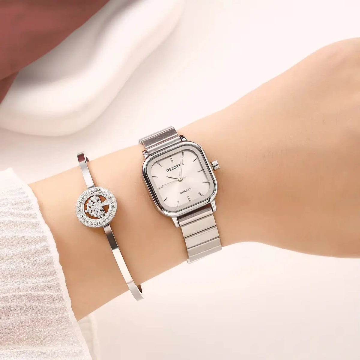 REBIRTH 2-Piece Retro Bracelet & Watch Set | Casual Fashion Bracelet Watch Set Nixie