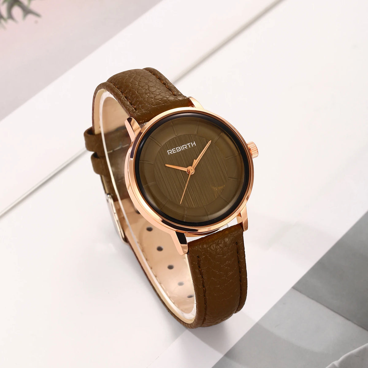 REBIRTH Square Quartz Watch – Unisex Minimalist Leather Band Quartz Wristwatch Nixie