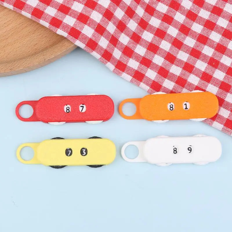Knitting Stitch Counter with Ergonomic Plastic Needles Knitting Stitch Counter Nixie