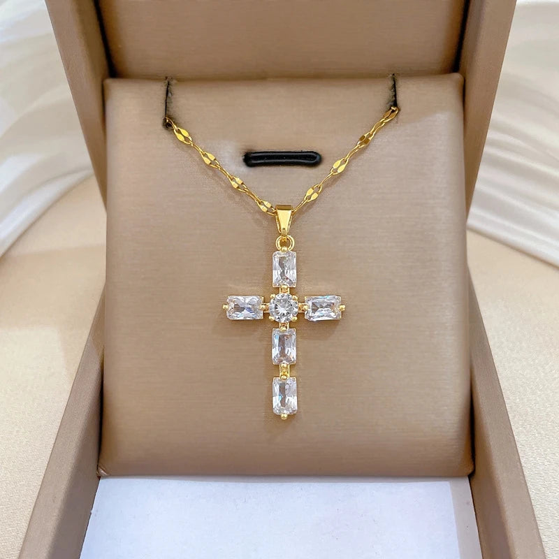 Women's Gold Cross Pendant Necklace – Stainless Steel Choker Pendant Necklace Nixie
