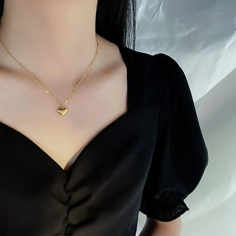 Gold-Tone Heart Pendant Collarbone Necklace for Women Pendant Necklace Nixie
