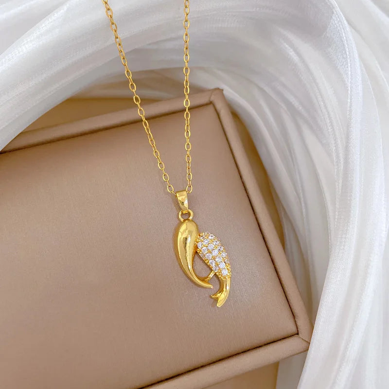 Double Fish Pendant Necklace – Gold Stainless Steel Choker Pendant Necklace Nixie