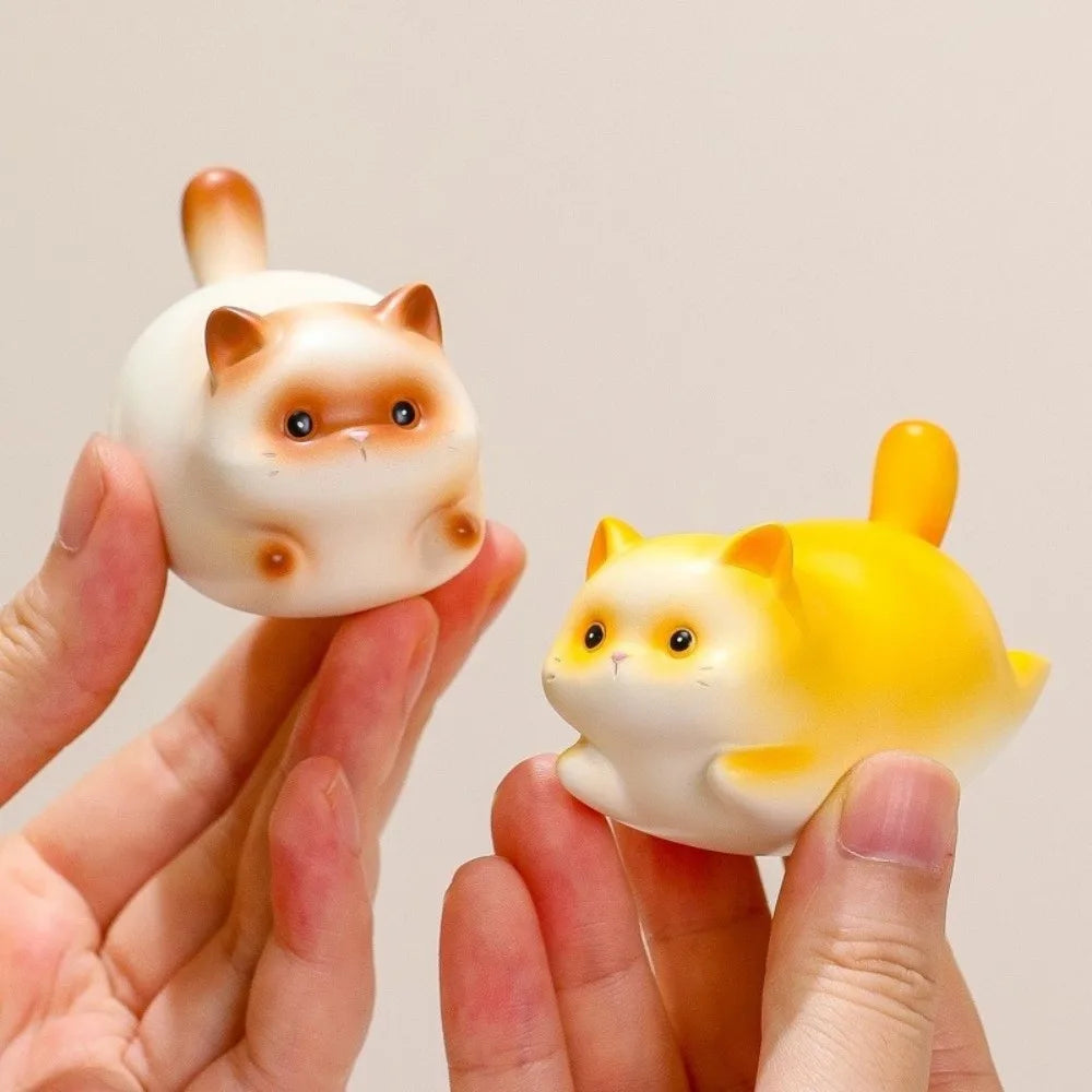 Cartoon Lucky Cat Rocking Figurine – Mini Resin Cat Doll Décor Cat Rocking Figurine Nixie