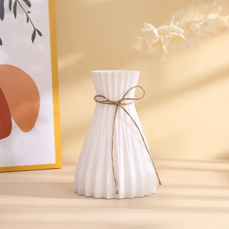 Pleated Origami Foldable Flower Vase | Modern Minimalist Décor Decorative Flower Vase Nixie White