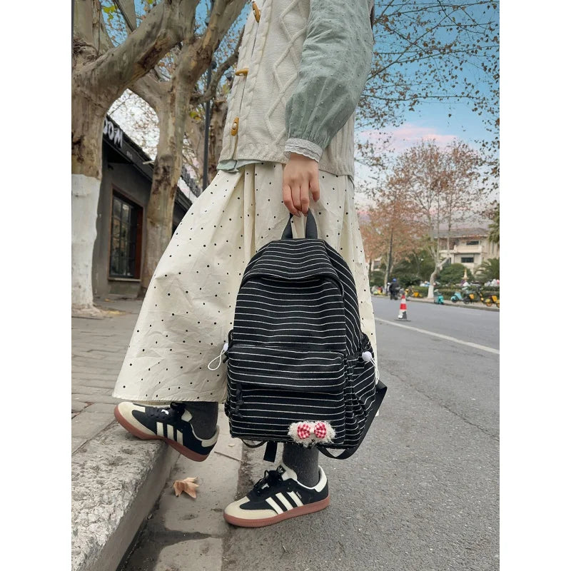 Korean Striped Large Capacity Backpack – Cute Unisex Travel Bag Fashion Backpack Nixie